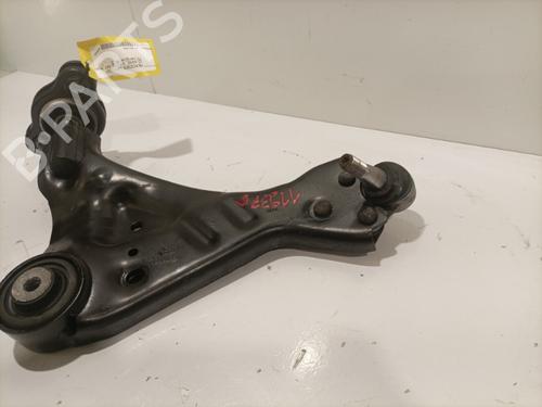 Used Right front suspension arm Right front suspension arm MERCEDES-BENZ V-CLASS (W447) V 250 CDI / d 4-matic (447.811, 447.813) (190 hp) 22569242 22569242