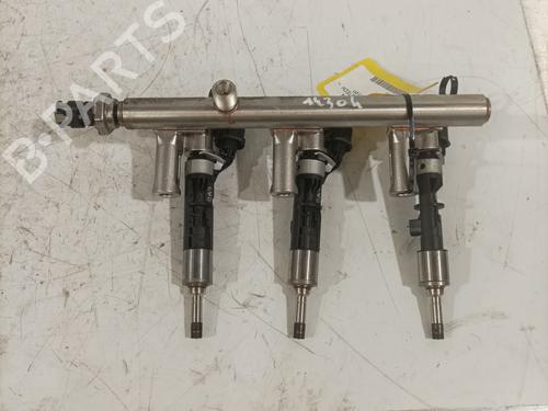 Used Injection rail Injection rail PEUGEOT 208 II (UB_, UP_, UW_, UJ_) 1.2 PureTech 100 (101 hp) 29209581 29209581