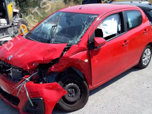 Brugte PEUGEOT 108 1.0 VTi (69 hp) 4483391