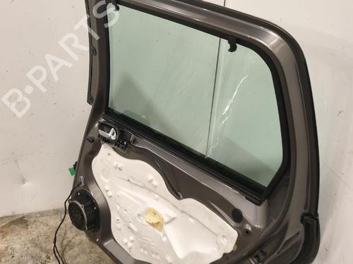 Used Right rear door Right rear door 38424422 38424422