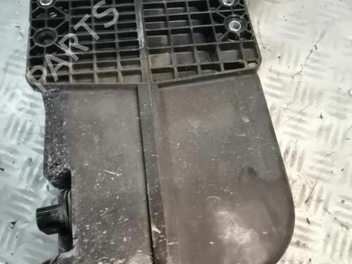 Used Windscreen washer tank VW GOLF VI (5K1) 2.0 TDI (170 hp) 22573973