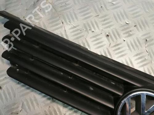 Used Grille VW POLO III (6N1) 60 1.4 (60 hp) 22590063