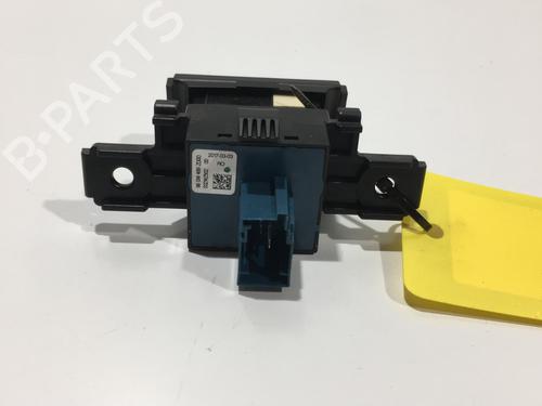 Used Switch Switch CITROËN C4 Grand Picasso II (DA_, DE_) 1.6 BlueHDi 120 (120 hp) 22582825 22582825