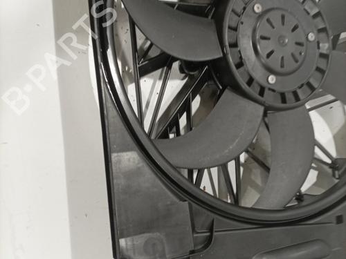 Radiator fan BMW 5 Touring (F11) 520 d | BP23781633M35 