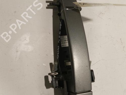 Rear left exterior door handle LAND ROVER RANGE ROVER SPORT I (L320) 2.7 D 4x4 | BP22570252C130 