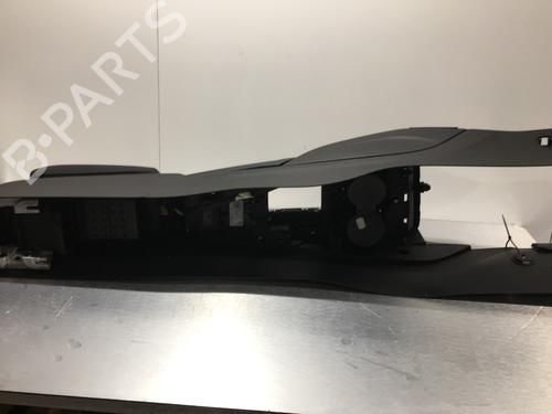 Used Middle console Middle console AUDI A3 Sportback (8VA, 8VF) 2.0 TDI (150 hp) 22572832 22572832