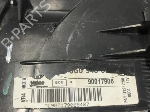 right-taillight-vw-golf-vii-5g1-bq1-be1-be2-2012-2013-2014-2015-2016-2017-2018-2019-2020-2021-26456793 main image