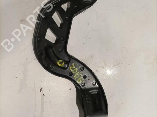 Used Right rear suspension arm Right rear suspension arm MERCEDES-BENZ B-CLASS Sports Tourer (W246, W242) B 200 (246.243) (156 hp) 22569846 22569846