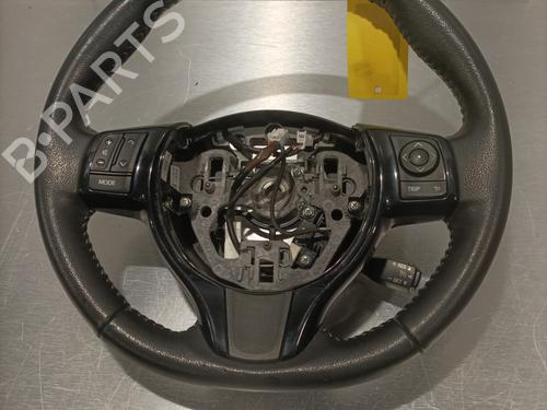 Used Steering wheel TOYOTA YARIS (_P13_) 1.5 Hybrid (NHP130_, NHP130) (101 hp) 23781620