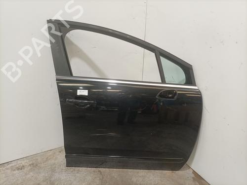 Used Right front door PEUGEOT 5008 (0U_, 0E_) 1.6 HDi (110 hp) 29162211