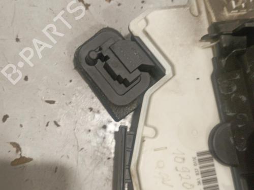 Used Front left lock Front left lock 22574796 22574796
