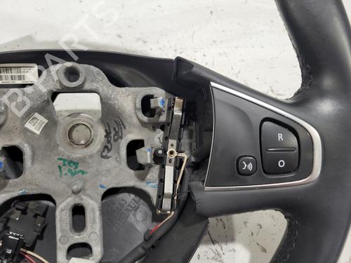 steering-wheel-renault-clio-iv-bh_-2012-2013-2014-2015-2016-2017-2018-2019-2020-2021-37500198 main image
