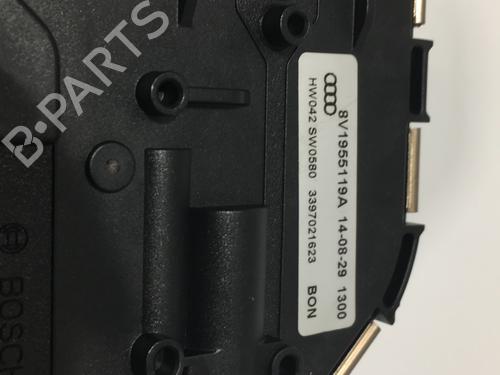 Used Front wiper motor Front wiper motor AUDI A3 Sportback (8VA, 8VF) 1.6 TDI (110 hp) 22588989 22588989