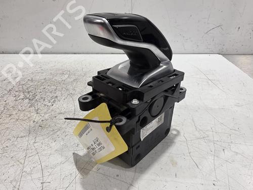 Used Gear lever Gear lever PEUGEOT 5008 II (MC_, MJ_, MR_, M4_) 1.5 BlueHDi 130 (MCYHZJ, MCYHZR, MCYHZX) (131 hp) 40251611 40251611