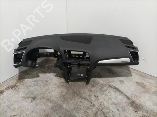 Dashboard AUDI Q5 (8RB) 2.0 TFSI quattro | BP22569825C46 