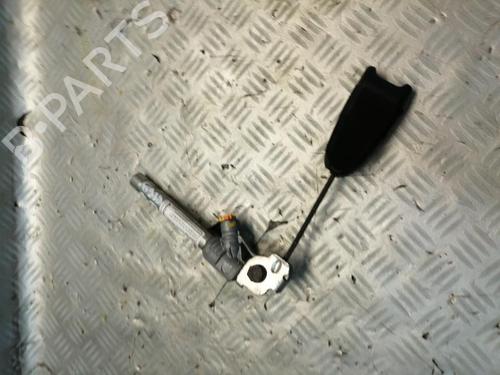 Used Front right belt tensioner Front right belt tensioner 22589720 22589720