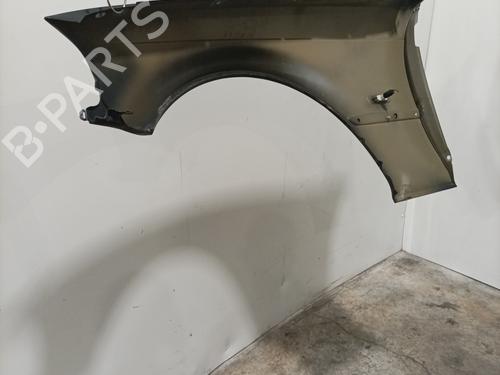 Used Right front fenders Right front fenders 39255252 39255252