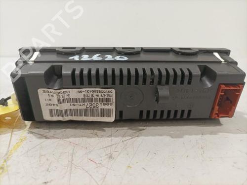 Used Display monitor Display monitor CITROËN DS3 (SA_) 1.6 HDi 90 (92 hp) 22579174 22579174