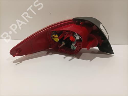 Right taillight PEUGEOT 206 CC (2D) 1.6 16V (2DNFUF, 2DNFUR) | BP22582910C35 