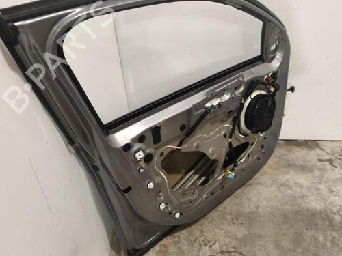 Used Left front door Left front door 38424528 38424528