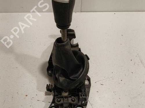 Used Gear lever FORD FIESTA V (JH_, JD_) 1.6 TDCi (90 hp) 22586526