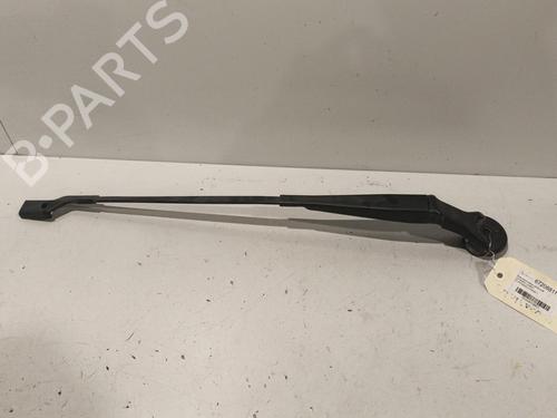 Used Front windshield wiper arm Front windshield wiper arm 22582707 22582707
