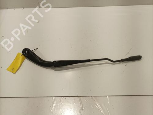 Used Front windshield wiper arm BMW 1 (F20) 116 i (136 hp) 24454584