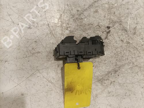 Used Left front window switch Left front window switch 34258376 34258376