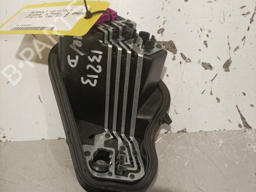 Used Lamp holder Lamp holder RENAULT MEGANE III Grandtour (KZ0/1) 1.5 dCi (KZ1G, KZ1W, KZ0R) (95 hp) 22573480 22573480