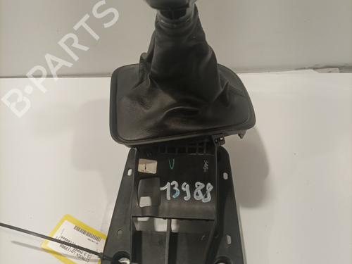 Used Gear lever Gear lever CITROËN C3 III (SX) 1.2 VTi 82 (82 hp) 24638865 24638865