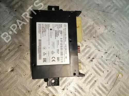 Used Fuse box Fuse box MERCEDES-BENZ B-CLASS Sports Tourer (W247) B 200 d (247.012) (150 hp) 26296945 26296945