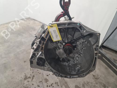 Gearbox DACIA DUSTER (HS_) 1.5 dCi | BP32421848M3