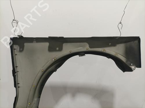 Left front fenders LAND ROVER DISCOVERY III (L319) 2.7 TD 4x4 | BP30936263C41