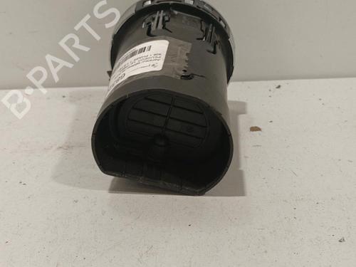 Used Air vent PEUGEOT 308 I (4A_, 4C_) 1.6 HDi (90 hp) 22576968
