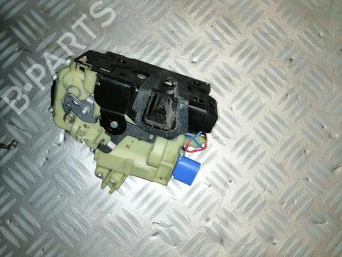 Used Front right lock VW POLO (9N_, 9A_) 1.6 16V (105 hp) 22584611