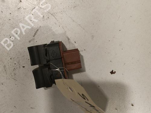 switch-dacia-sandero-ii-15-dci-254111342r-2012-22587934 main image