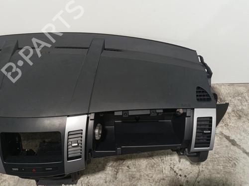 Dashboard PEUGEOT 4007 (VU_, VV_) 2.2 HDi | BP22585944C46 