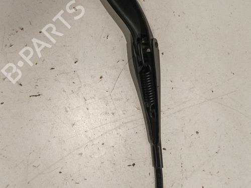 Front windshield wiper arm BMW 1 (E81) 118 d | BP22570545C143 