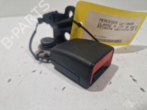 Veiligheidsgordelgesp MERCEDES-BENZ A-CLASS (W177) AMG A 35 4-matic (177.051) (306 hp) 22573593