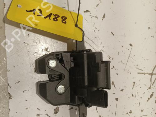 Used Tailgate lock JEEP RENEGADE SUV (BU, B1, BV) 1.6 CRD (120 hp) 22589382