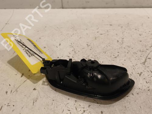 rear-right-interior-door-handle-renault-megane-iv-hatchback-b9amn_-2015-36650783 main image