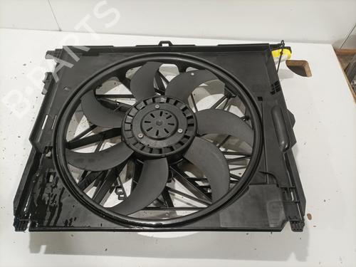 Used Radiator fan BMW 5 Touring (F11) 520 d (190 hp) 23781633