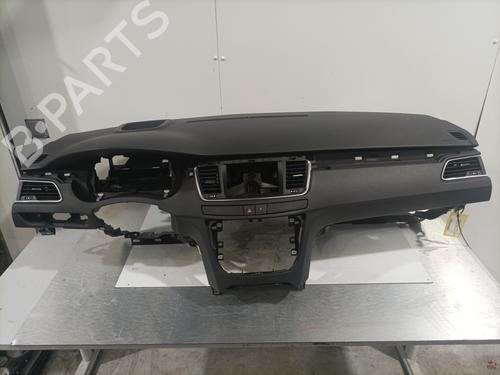Used Dashboard PEUGEOT 508 I (8D_) 2.2 HDi (204 hp) 27663604