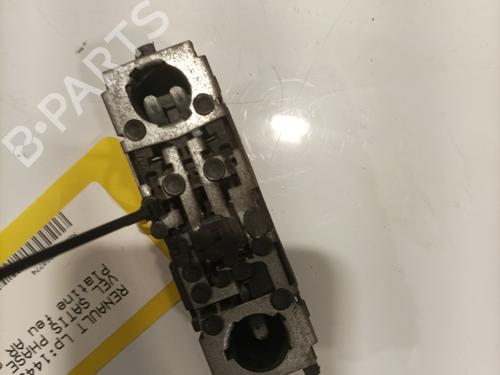 Used Lamp holder RENAULT VEL SATIS (BJ0_) 2.0 dCi (BJ03, BJ0B) (173 hp) 25594261