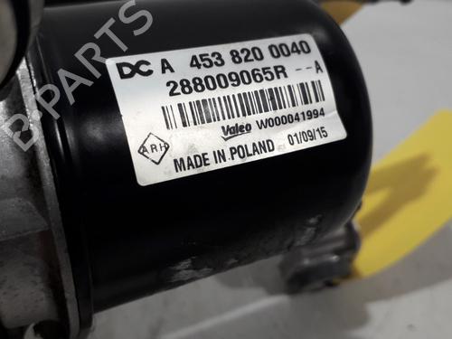 Front wiper motor RENAULT TWINGO III (BCM_, BCA_) 1.0 SCe 70 | BP22579215M29 