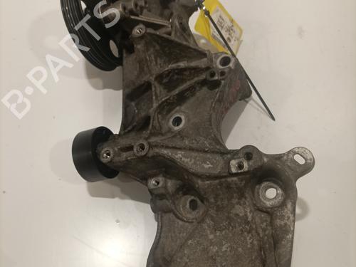 Supporto RENAULT CLIO II (BB_, CB_) 1.4 16V (B/CB0P, BB13) (98 hp) 24616753