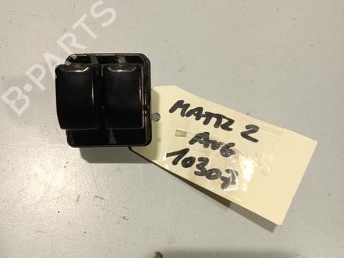Used Left front window switch CHEVROLET MATIZ (M200, M250) 0.8 (52 hp) 22586621