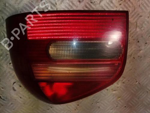 Used Right taillight Right taillight 22581466 22581466