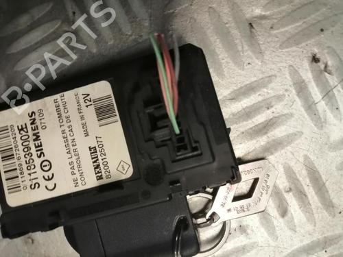 Card reader RENAULT MEGANE II (BM0/1_, CM0/1_) 1.5 dCi (BM16, CM16) | BP22584203E4 