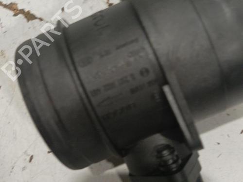 Used Mass air flow sensor Mass air flow sensor VW MULTIVAN T5 (7HM, 7HN, 7HF, 7EF, 7EM, 7EN) 2.5 TDI 4motion (174 hp) 22581712 22581712
